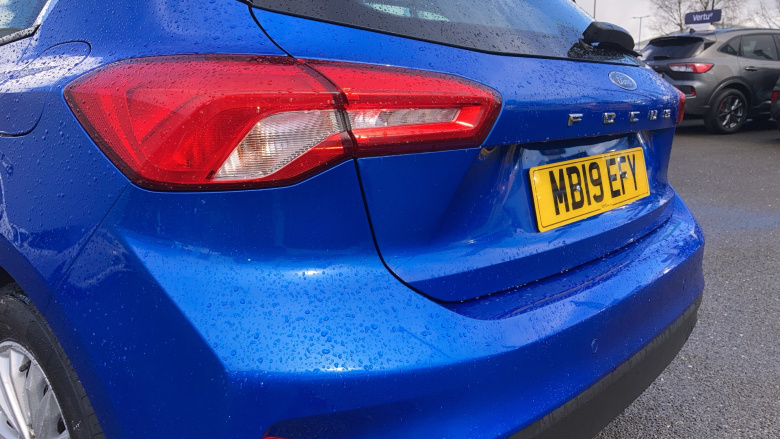 Ford Focus 1.0 EcoBoost 125 Titanium 5dr Petrol Hatchback